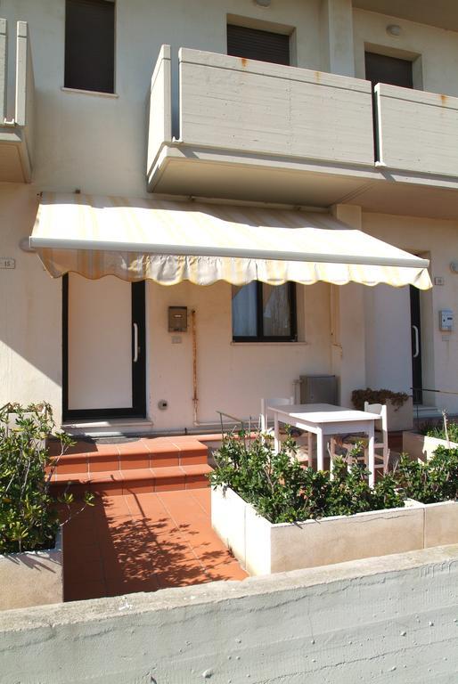 Apartment Schiavoni Fano Buitenkant foto