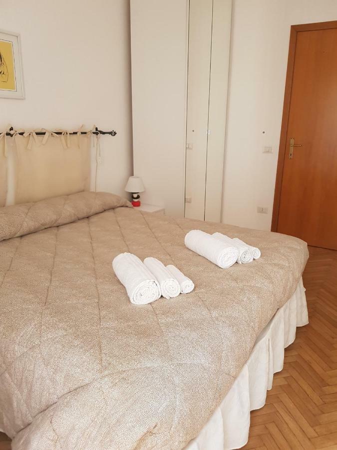 Apartment Schiavoni Fano Buitenkant foto